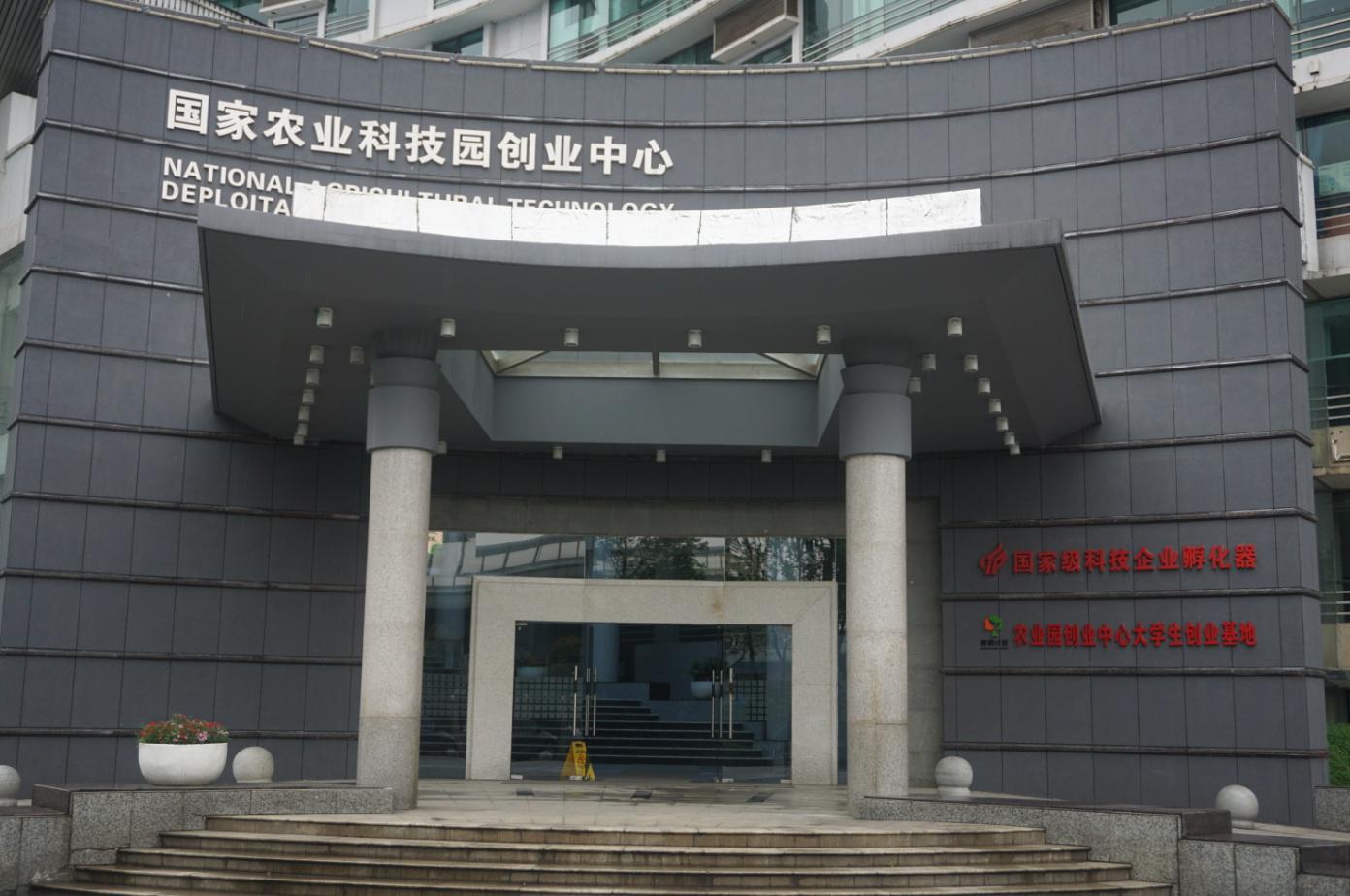 6966集团-不凡成就非凡,相信品牌的力量