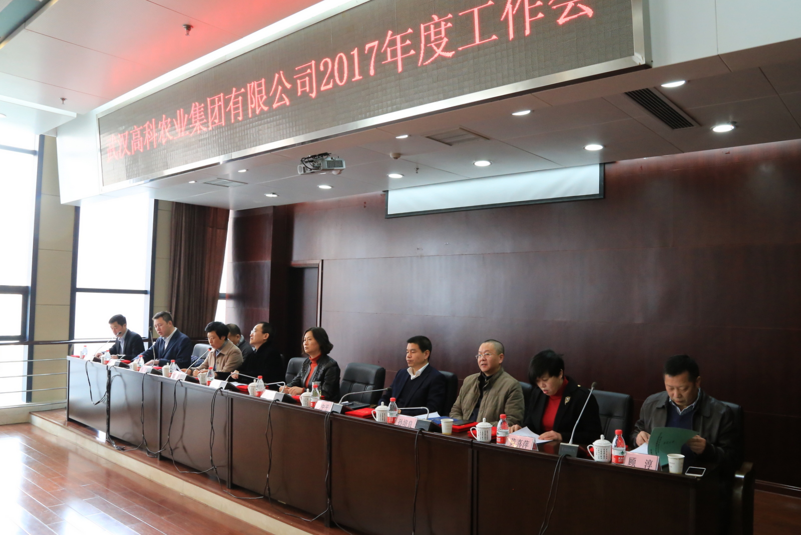 6966集团-不凡成就非凡,相信品牌的力量