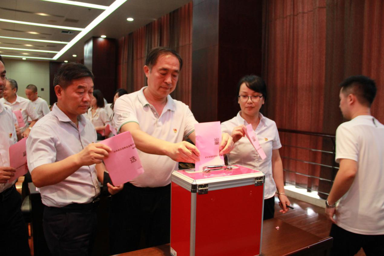 6966集团-不凡成就非凡,相信品牌的力量